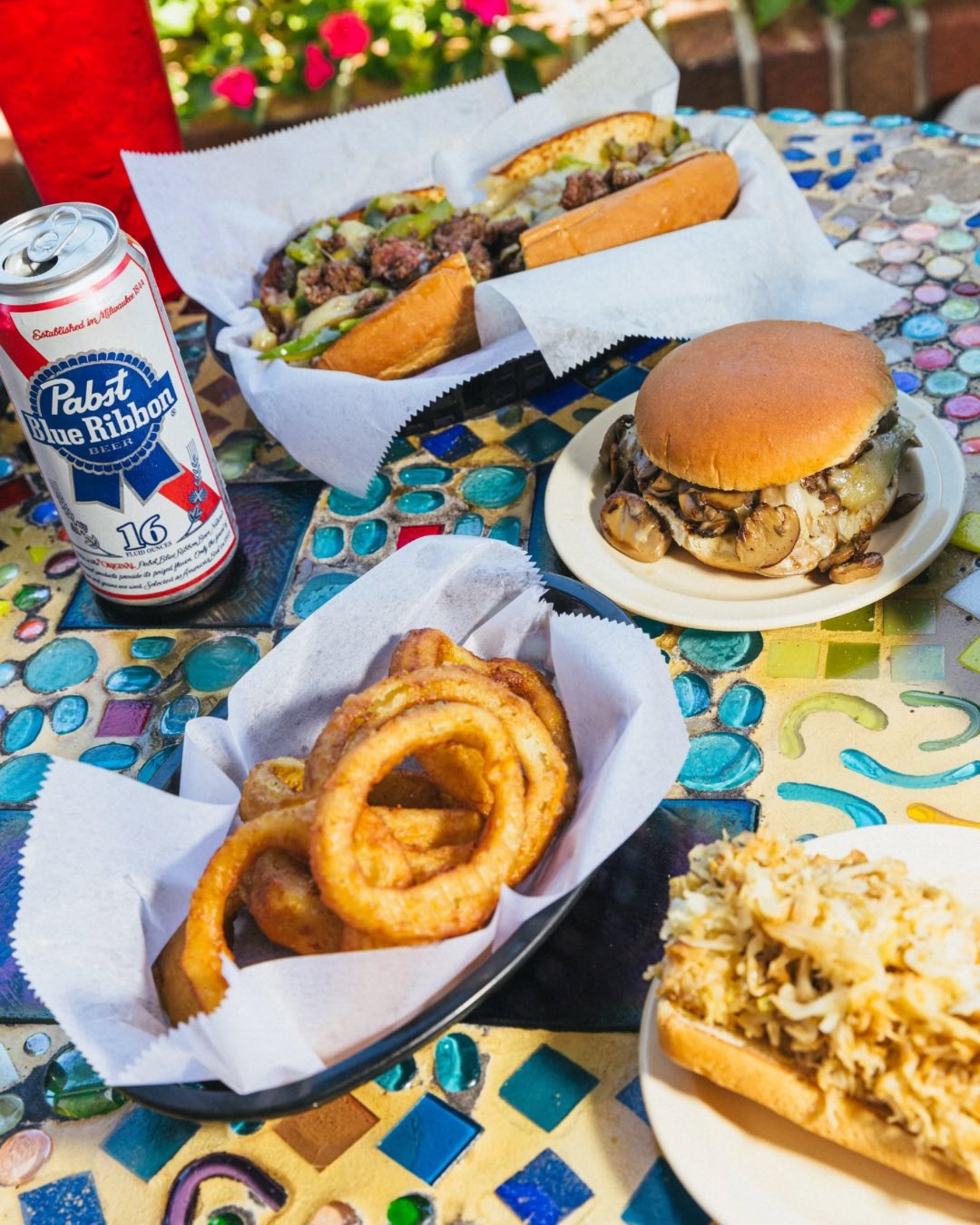 El Cap Restaurant, American & Burgers in St. Petersburg